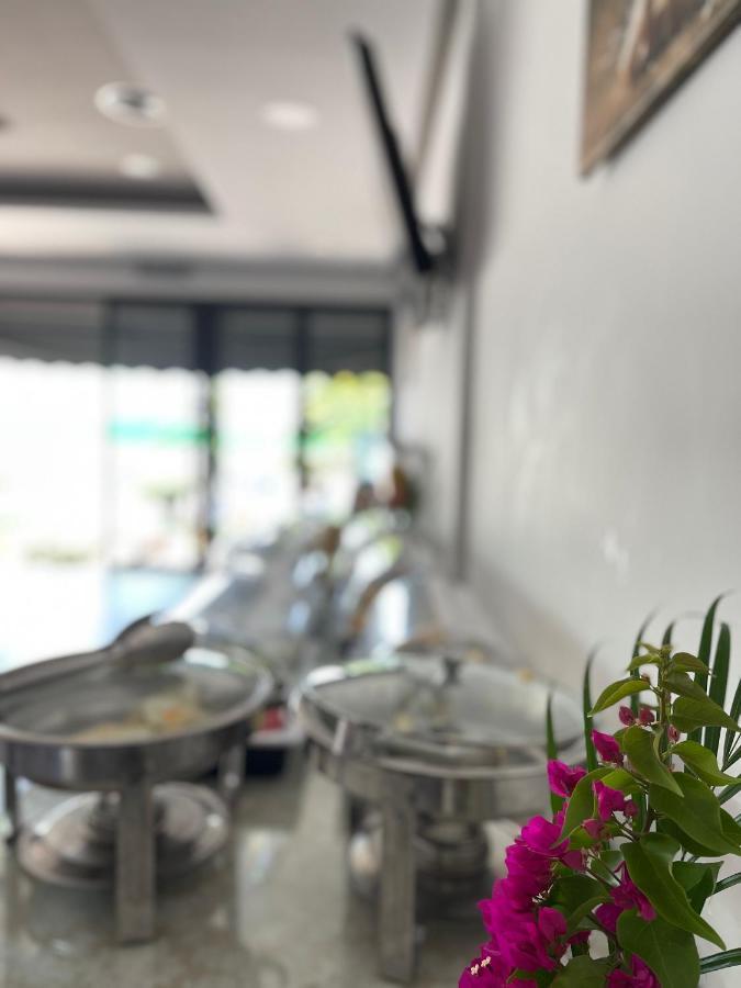 Mucobega Hotel Sarande Ngoại thất bức ảnh